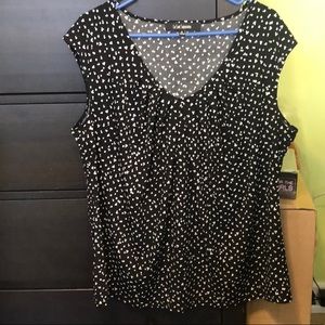 LeSuit Separates  sleeveless blouse